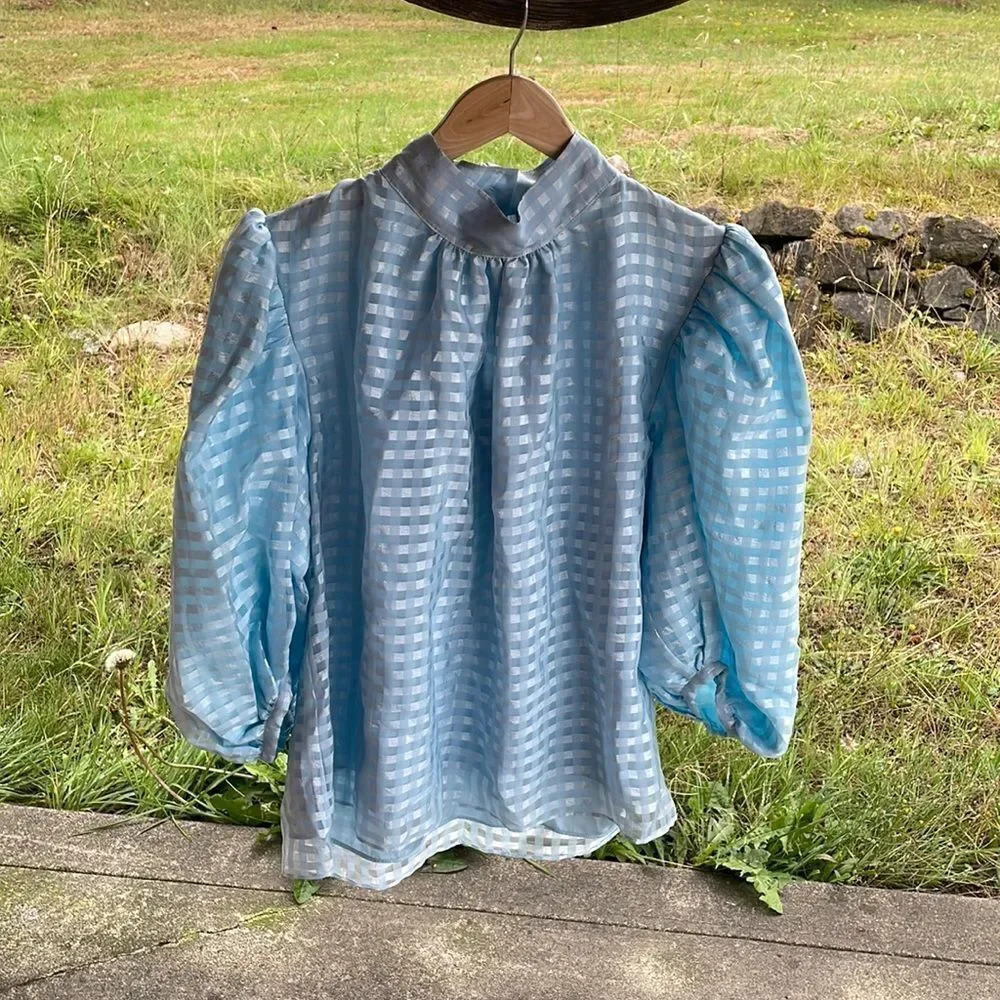 NWT Stine Goya woman’s gorgeous blue and silvery gingham collared shirt